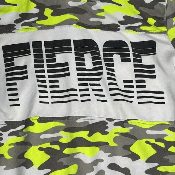 Dream Star fierce 7/8 neon camo short sleeve hoodie shirt - Picture 4 of 7